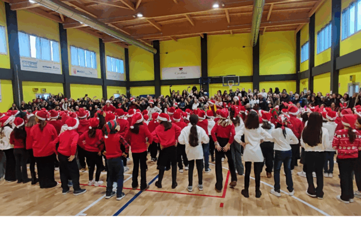 Coro e ballo festa Natale 2025